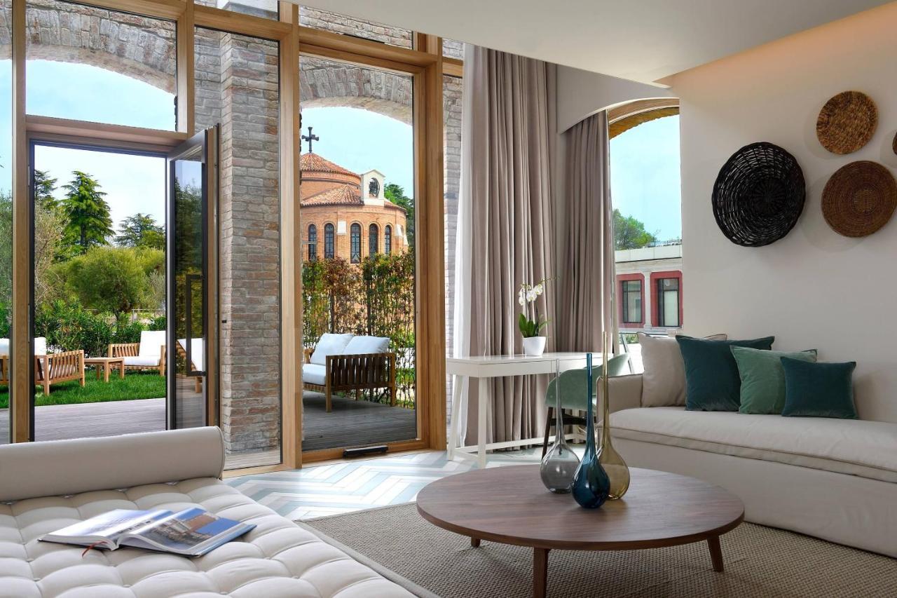 La Maisonette Loft Suite - Split Level