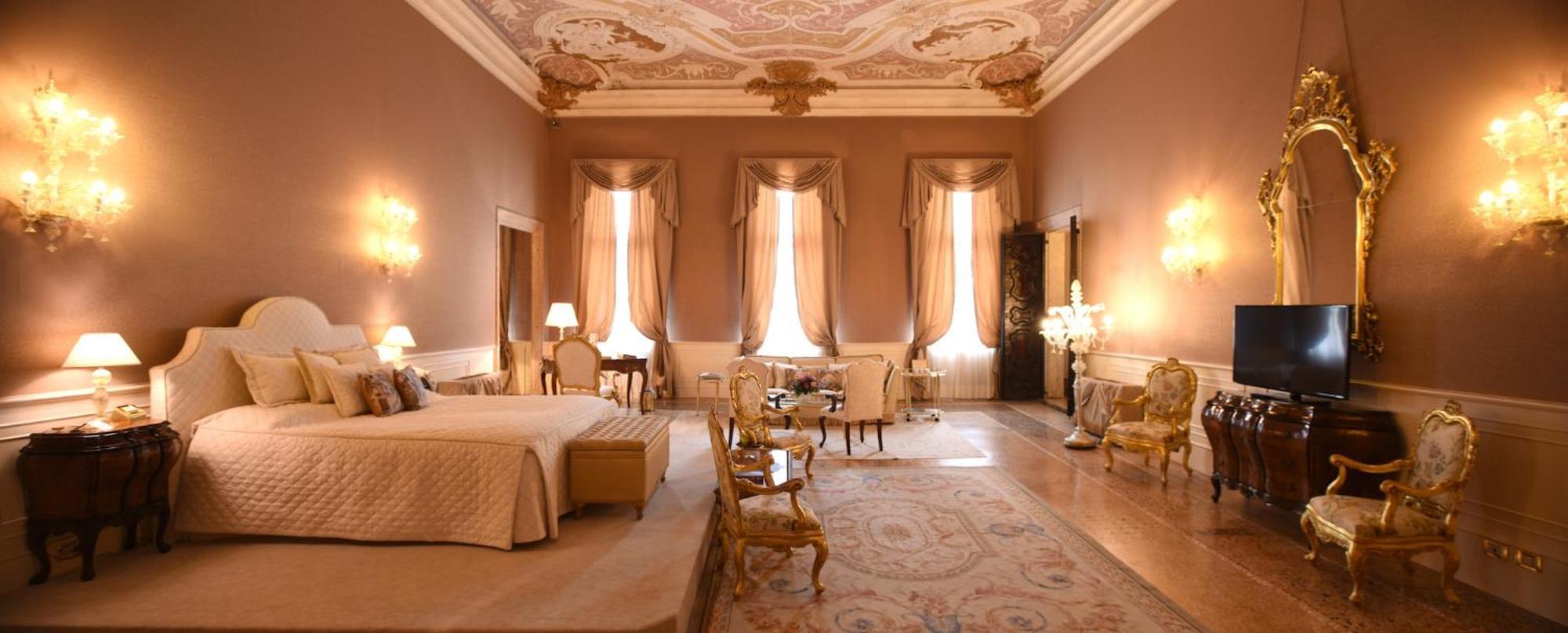 Historical Suite,1591231480:JPEG